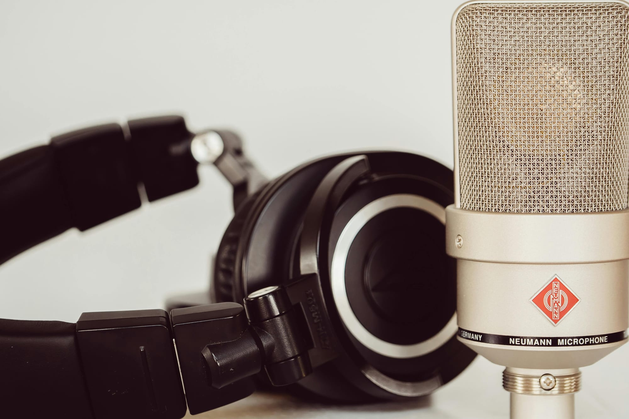 Neumann TLM107 Review: A Bright and Versatile Mic for Studio Pros