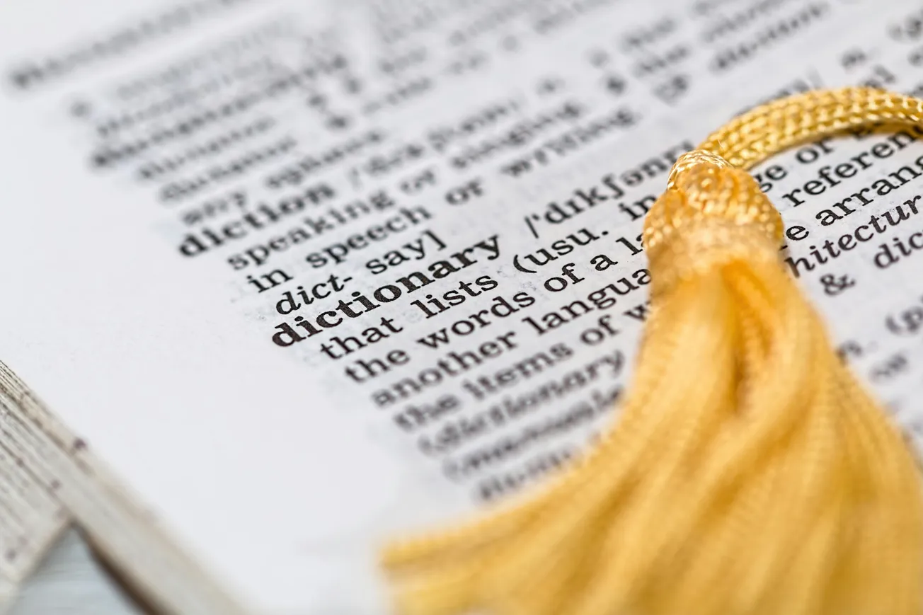 SEO Glossary 2025: Essential Terms Explained (Semantics, Topic Clusters, Pillar Pages & More)