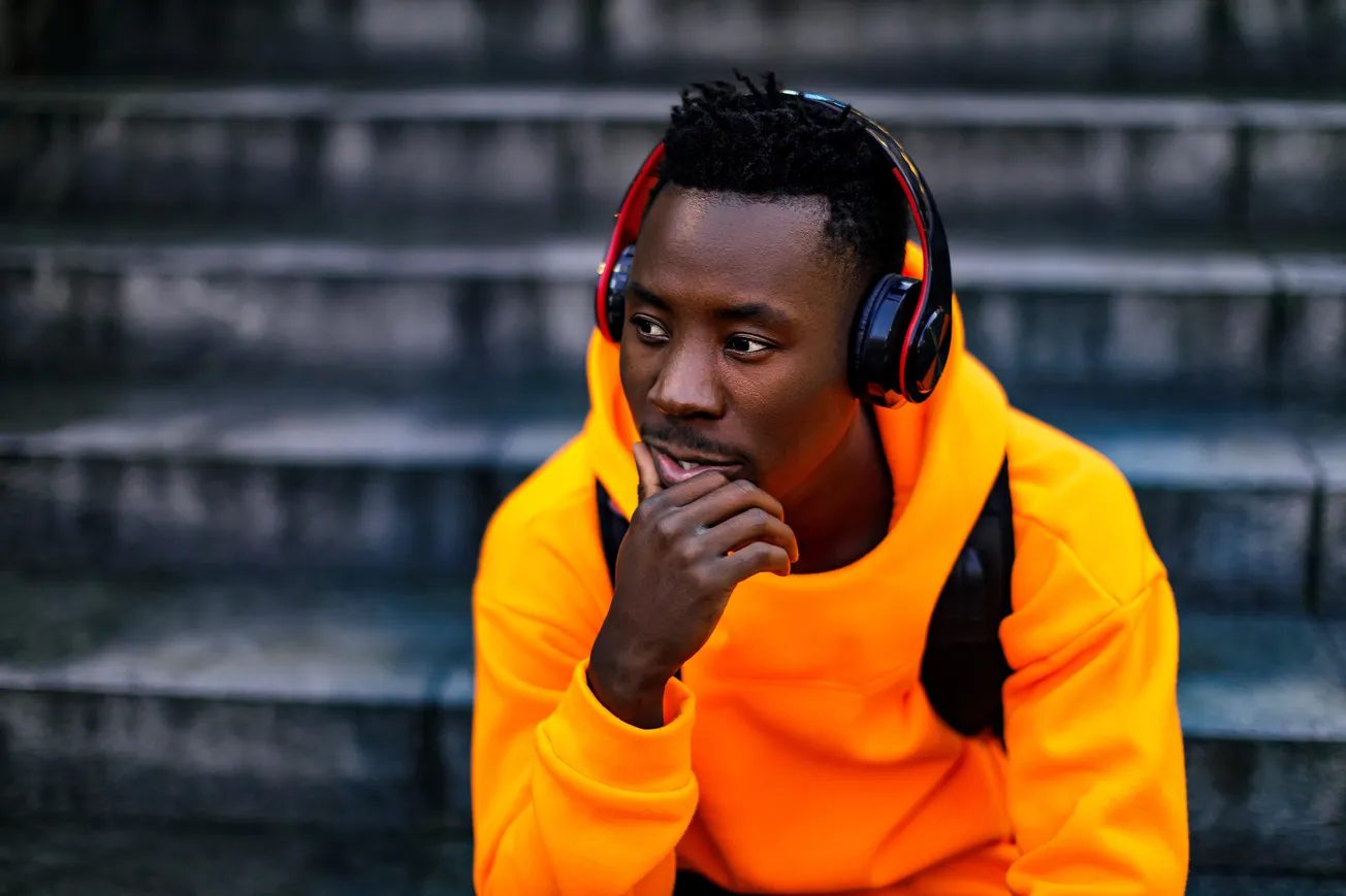 The Best Headphones for Creators: Monitoring vs. Editing vs. Everyday Use