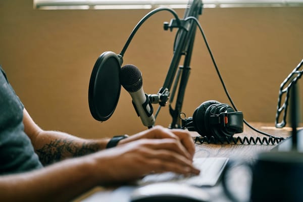 The Keys to Setting Up a Podcasting Studio